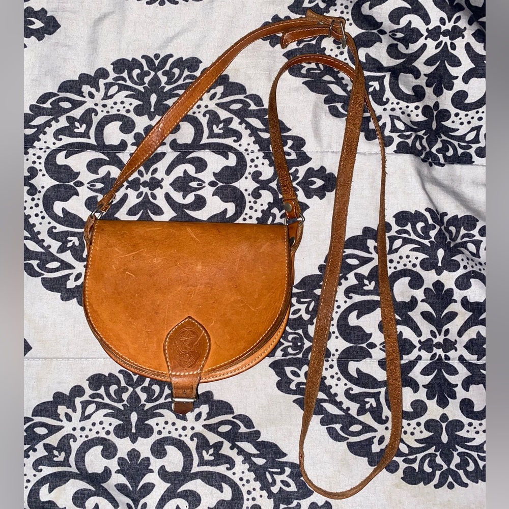 Unisa Uruguay Real Leather Crossbody Purse